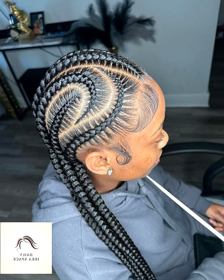 22 Cornrows Styles Ideas That Will Transform Your Look 18 Cornrows with Curved Parts