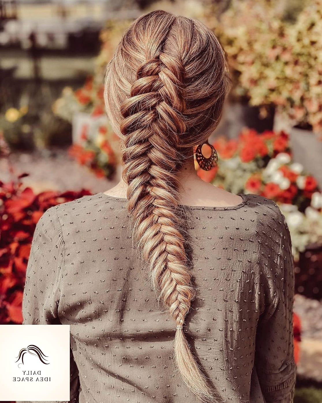 25 How To Style Braids Ideas That Are Dreamy and So Inspiring 3 Fishtail Braid